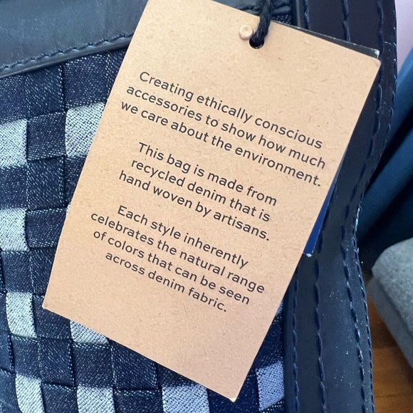 FRYE Melissa Denim Drawstring Hobo Bucket Bag NWT - Picture 8 of 8